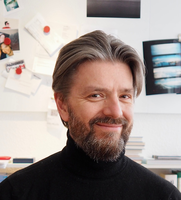 Florian Hoffmeister © Mona Kino