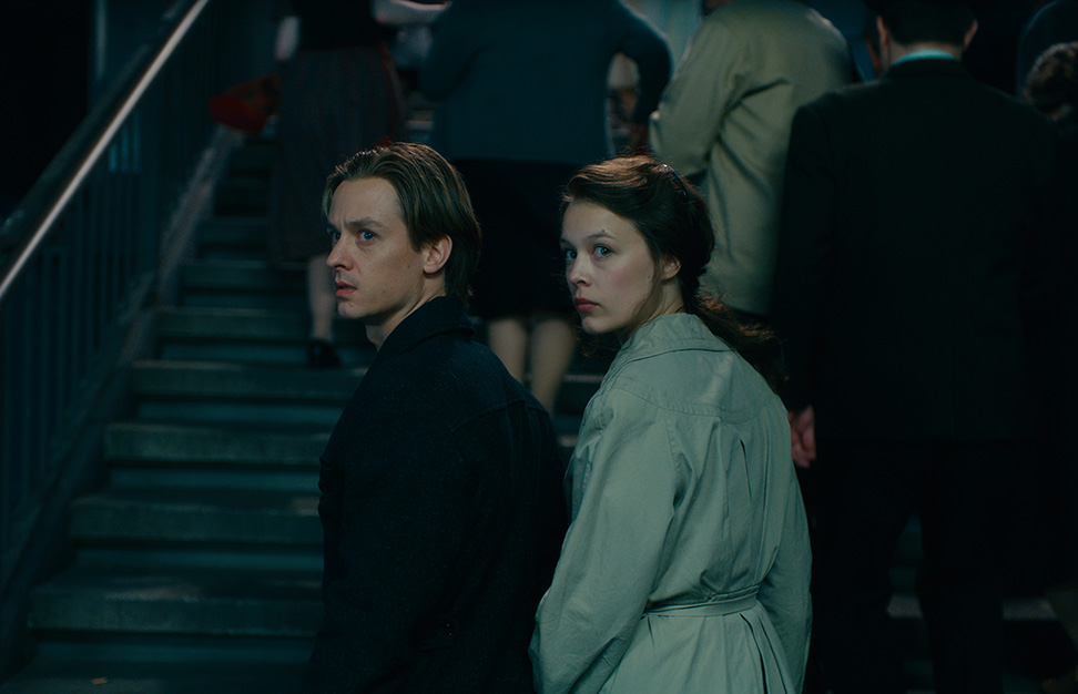 NEVER LOOK AWAY © 2018 BUENA VISTA INTERNATIONAL/Pergamon Film/Wiedemann & Berg Film